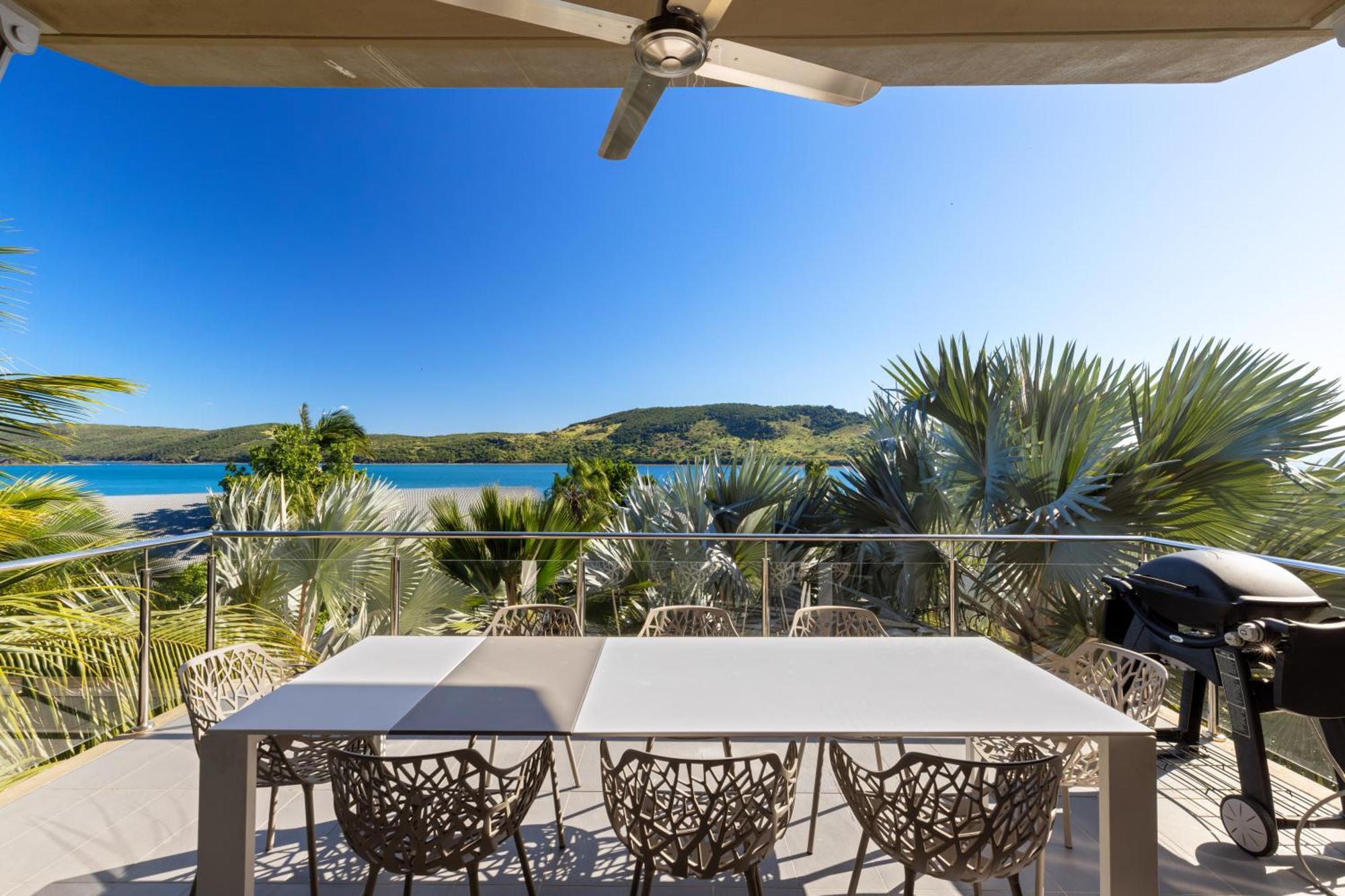 Yacht Club Villas On Hamilton Island By Hiha Exterior photo