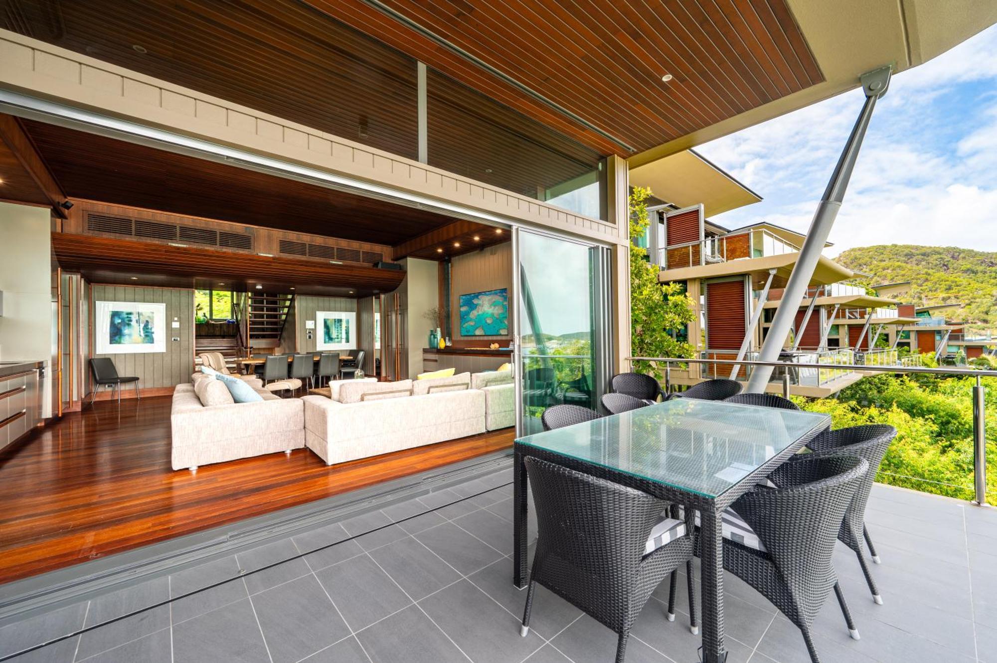 Yacht Club Villas On Hamilton Island By Hiha Exterior photo